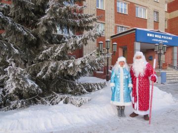 «Полицейский Дед Мороз» поздравил детей сотрудников органов внутренних дел Невьянска